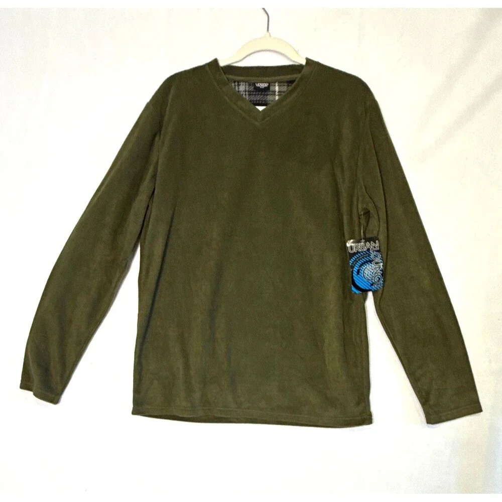 Urban Lounge NWT Men's M Green Fleece V-Neck Pullover Sweater Cozy Casual Rustic